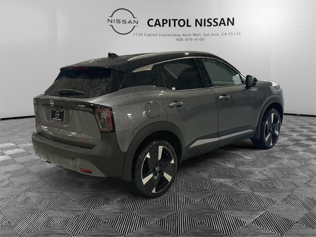 new 2025 Nissan Kicks car, priced at $29,960