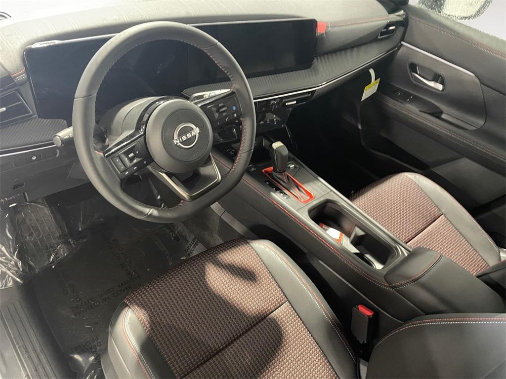 new 2025 Nissan Kicks car, priced at $29,960