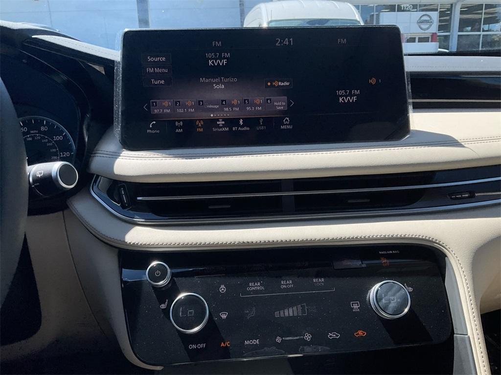 used 2025 INFINITI QX60 car, priced at $39,995