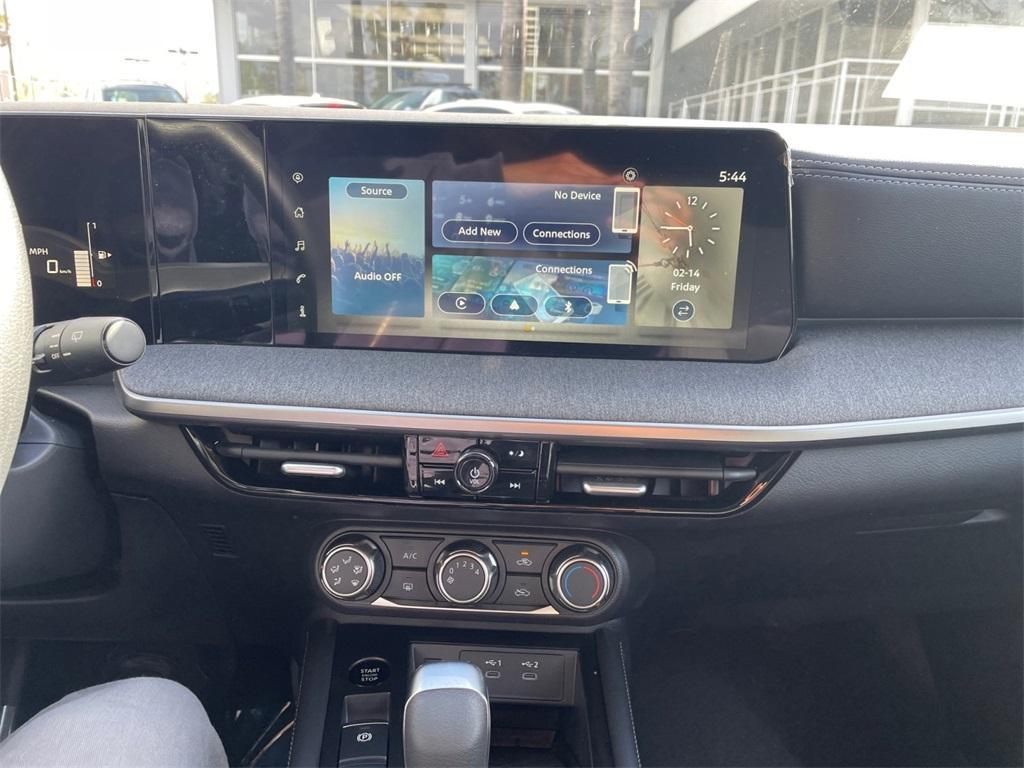 new 2025 Nissan Kicks car, priced at $26,765