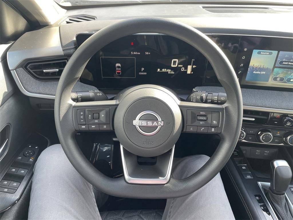 new 2025 Nissan Kicks car, priced at $26,765