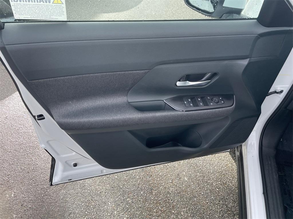 new 2025 Nissan Kicks car, priced at $26,765