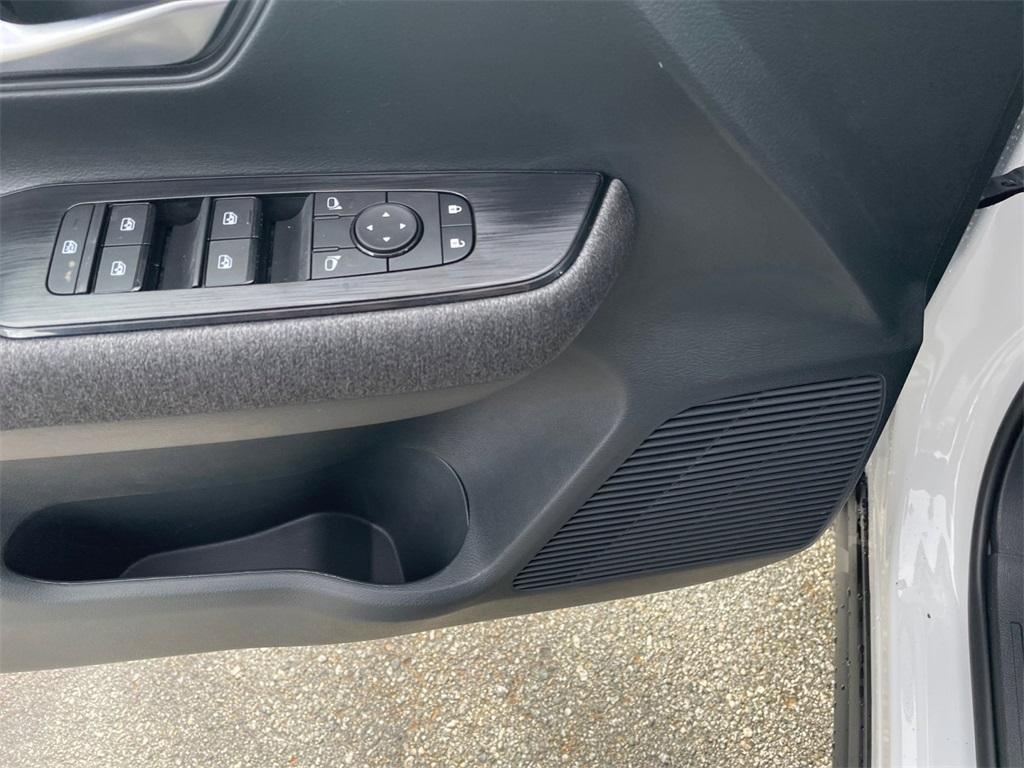 new 2025 Nissan Kicks car, priced at $26,765