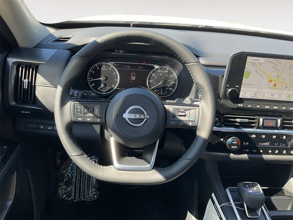 new 2025 Nissan Pathfinder car, priced at $44,486