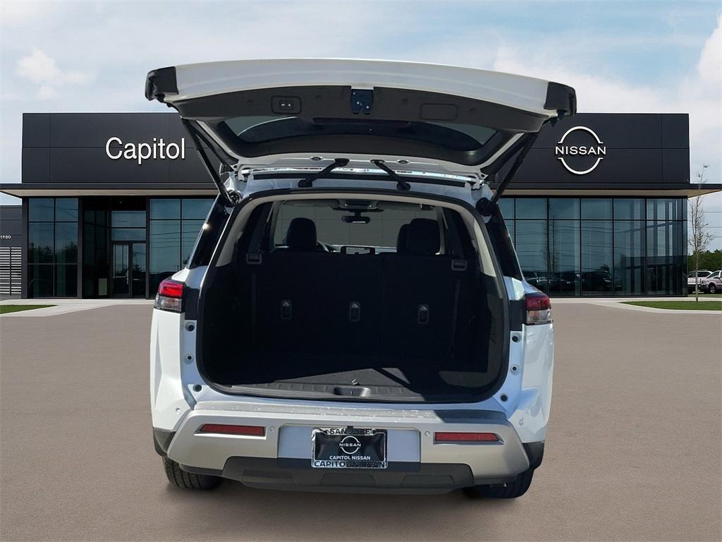 new 2025 Nissan Pathfinder car, priced at $44,486