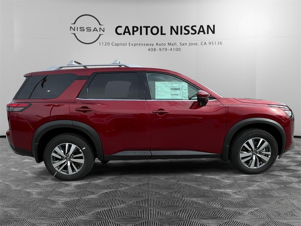 new 2024 Nissan Pathfinder car, priced at $43,500