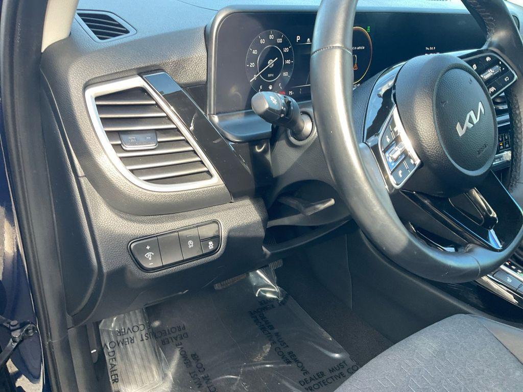 used 2024 Kia Seltos car, priced at $21,888