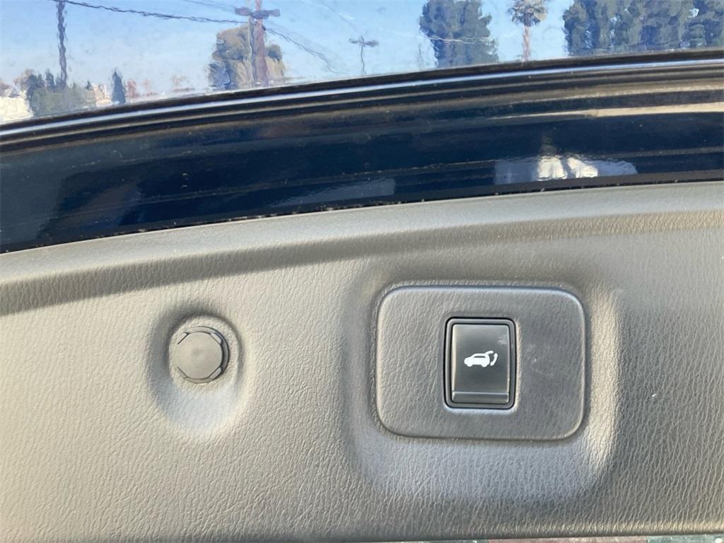 used 2017 INFINITI QX60 car, priced at $10,888