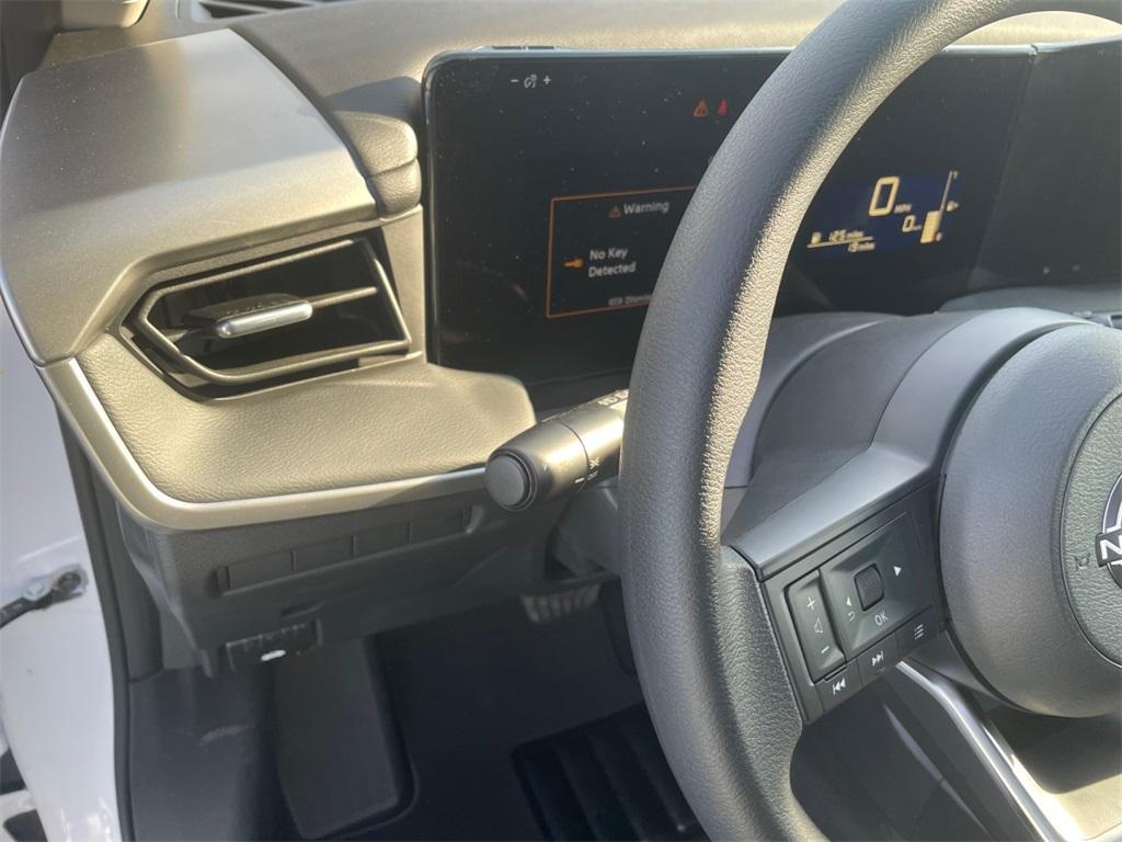 new 2025 Nissan Kicks car, priced at $25,160