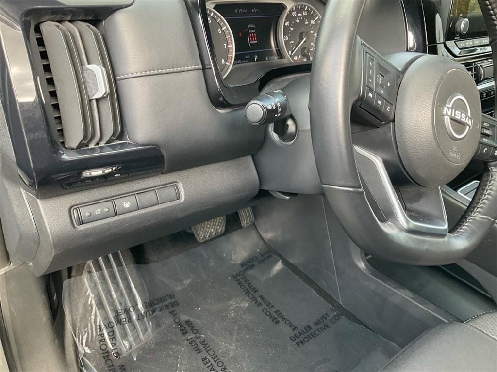 used 2024 Nissan Pathfinder car, priced at $29,995