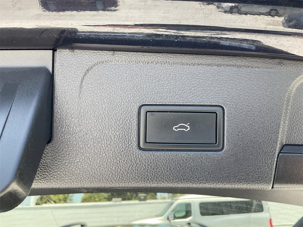 used 2023 Volkswagen Atlas car, priced at $32,888