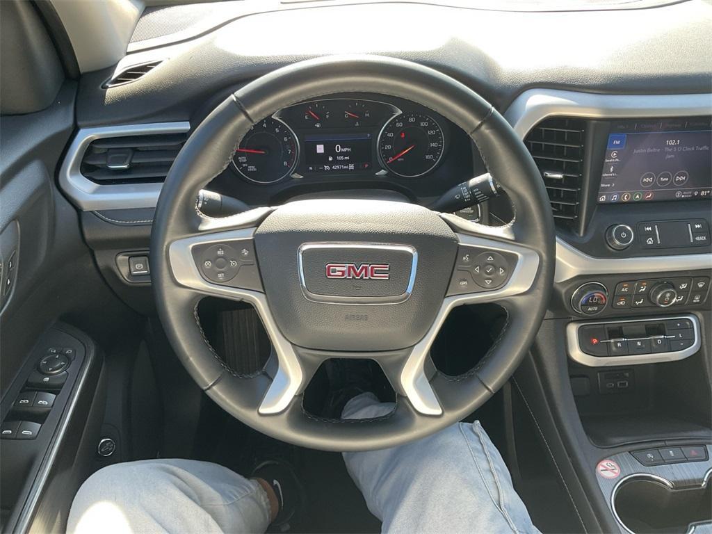 used 2023 GMC Acadia car, priced at $27,998