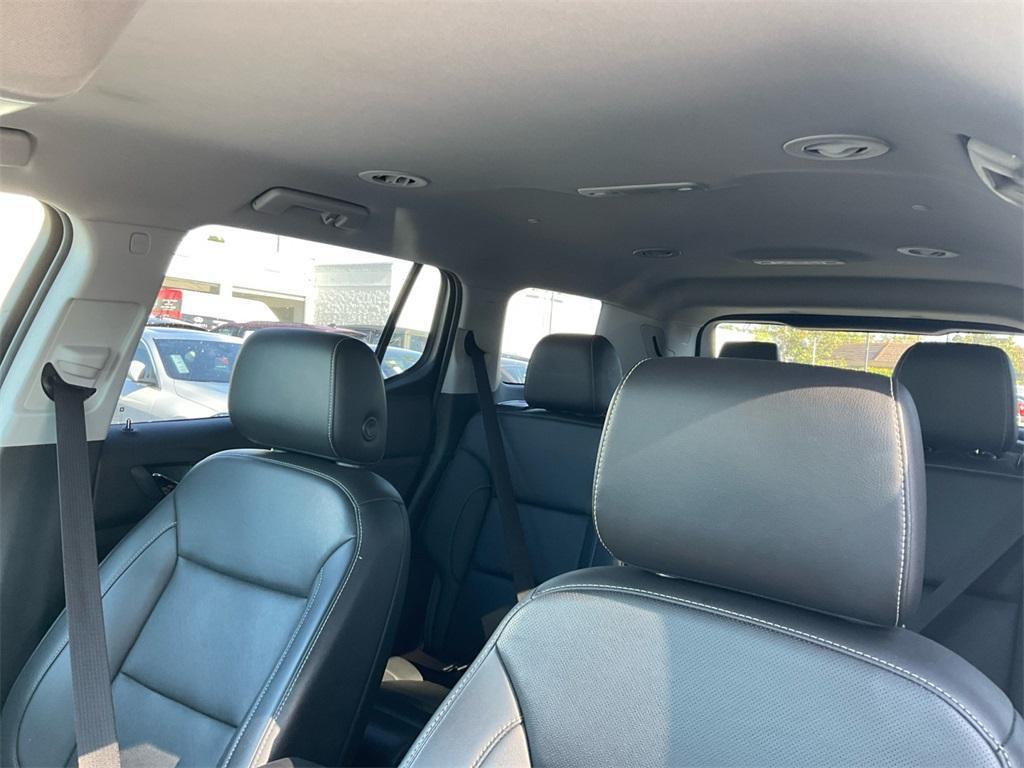 used 2023 GMC Acadia car, priced at $27,998