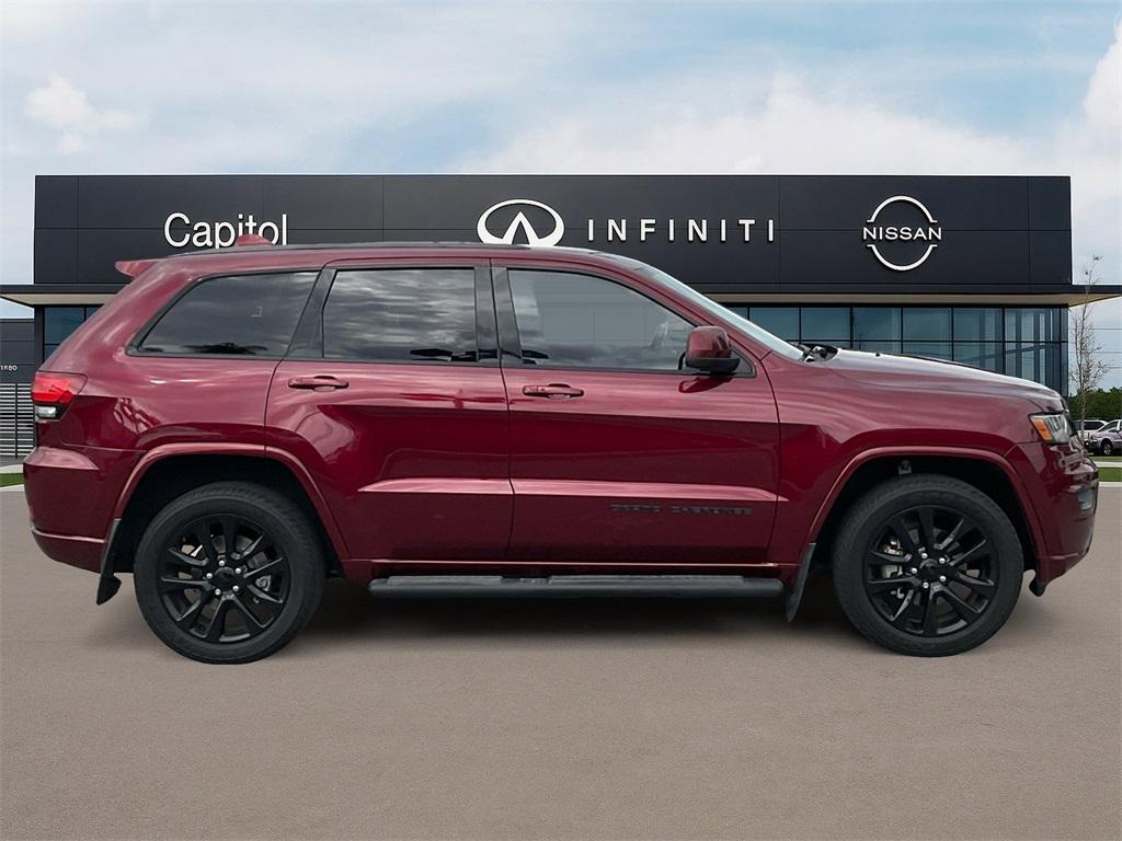 used 2017 Jeep Grand Cherokee car, priced at $10,888