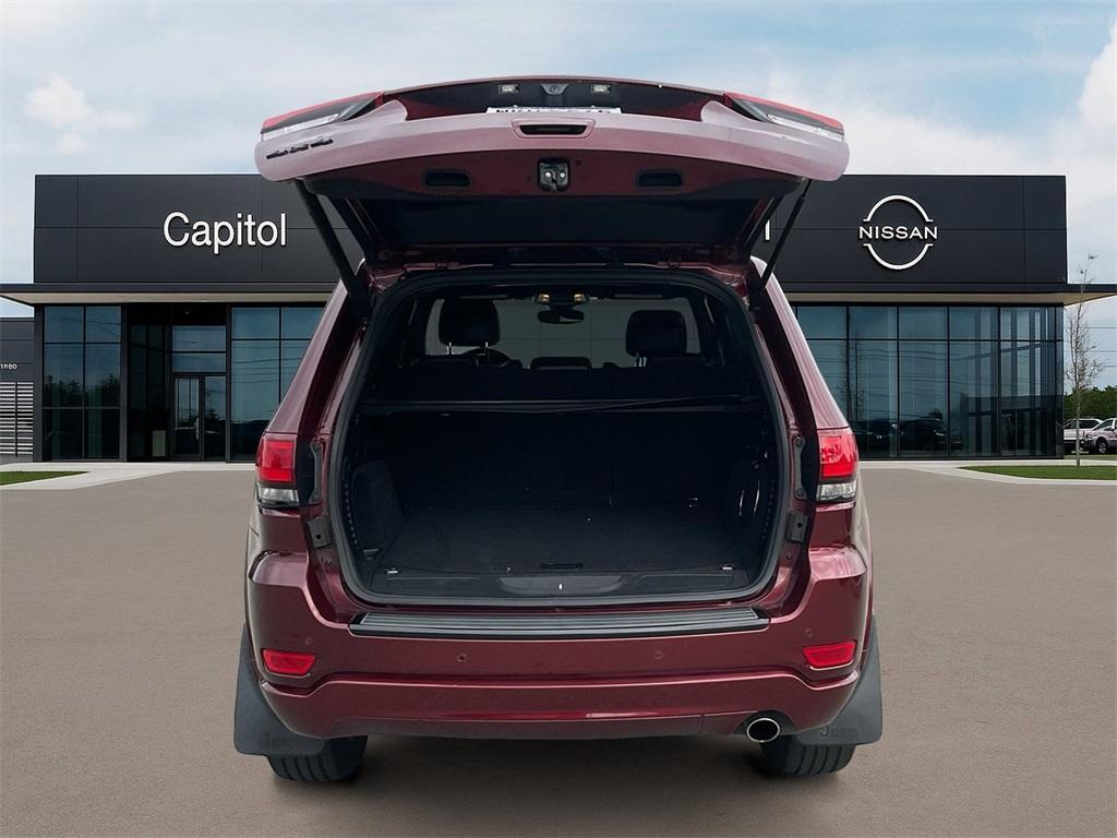used 2017 Jeep Grand Cherokee car, priced at $10,888