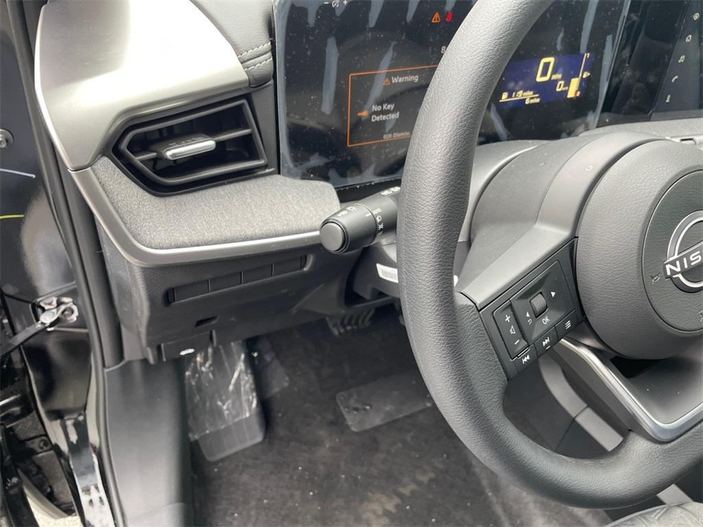 new 2025 Nissan Kicks car, priced at $27,360