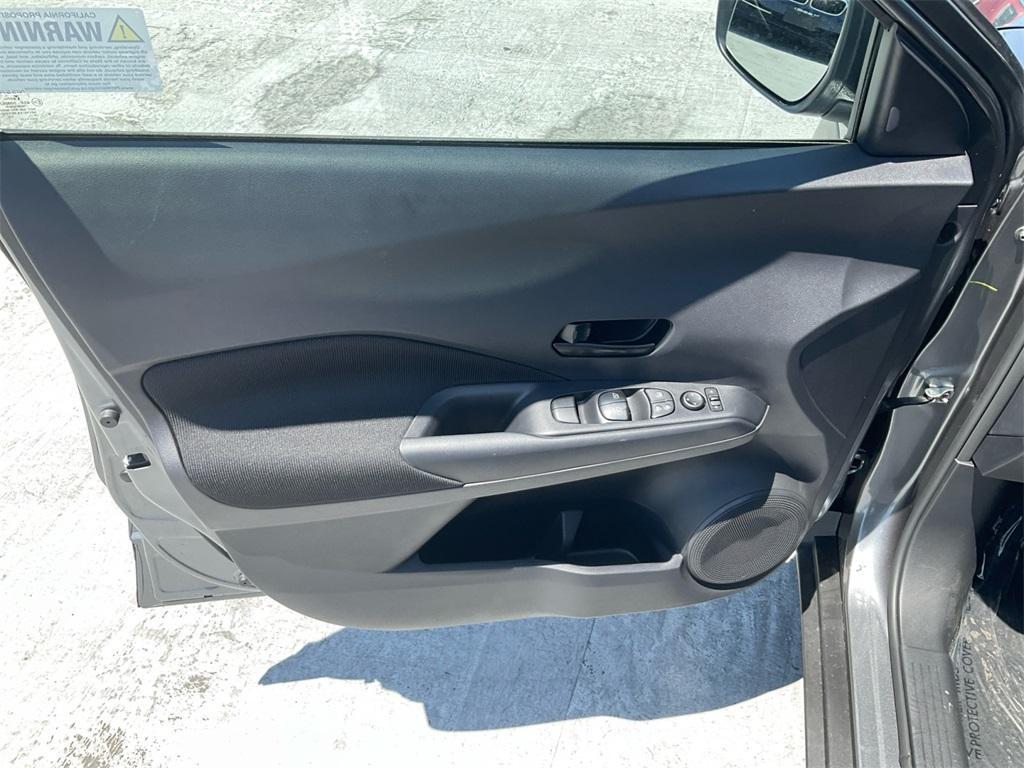 new 2025 Nissan Kicks Play car, priced at $23,850