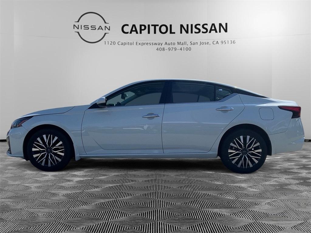 used 2023 Nissan Altima car, priced at $17,499