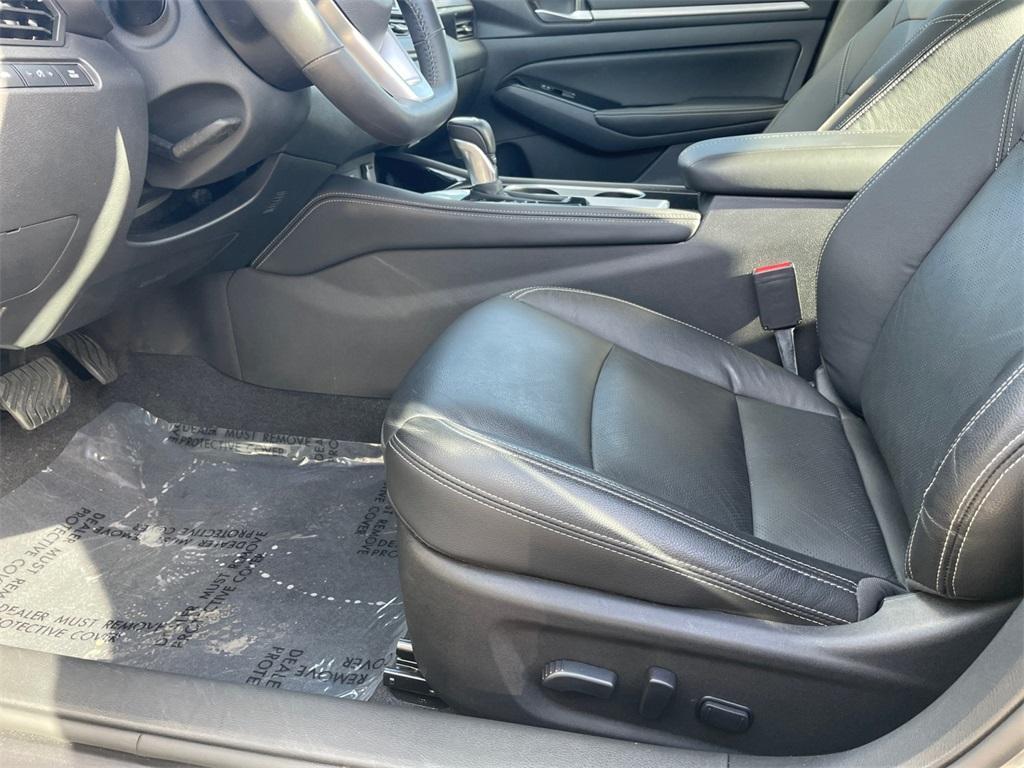 used 2024 Nissan Altima car, priced at $27,998