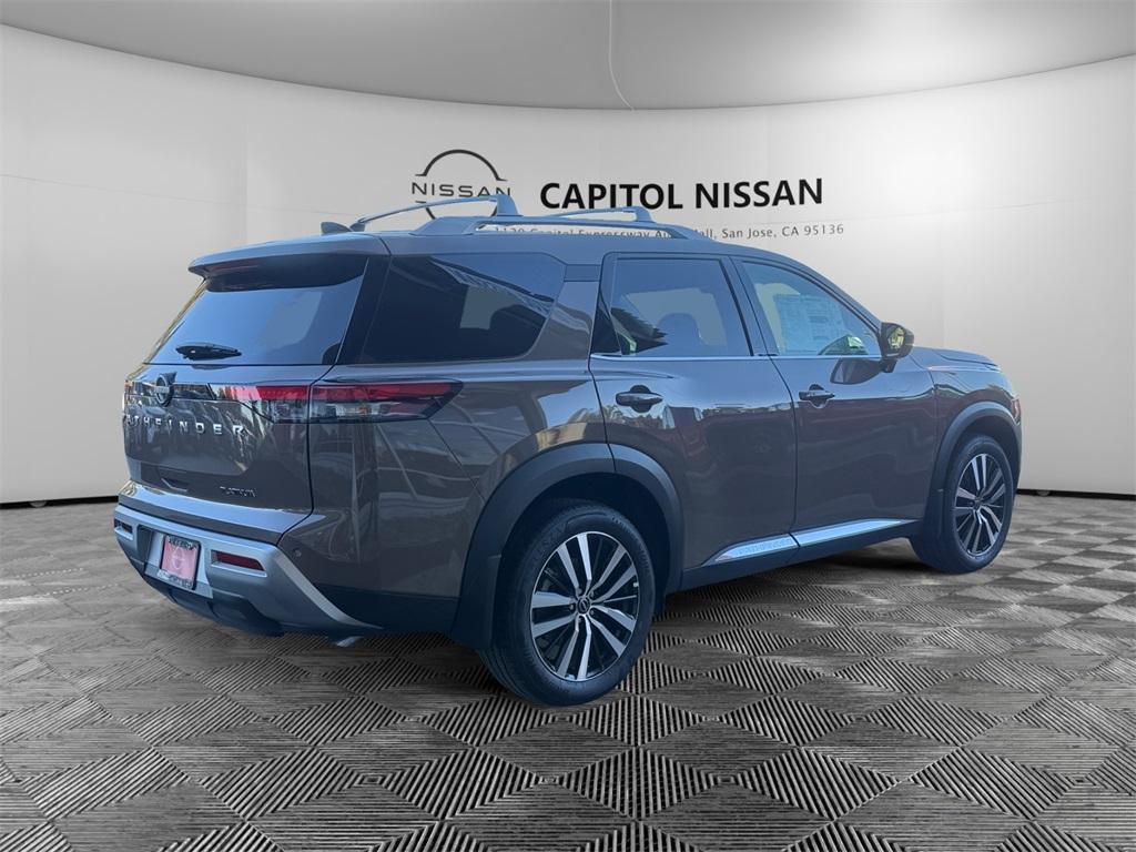 new 2024 Nissan Pathfinder car, priced at $44,555