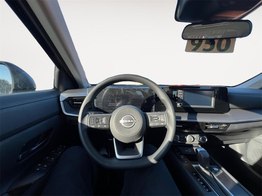 new 2025 Nissan Kicks car, priced at $25,160