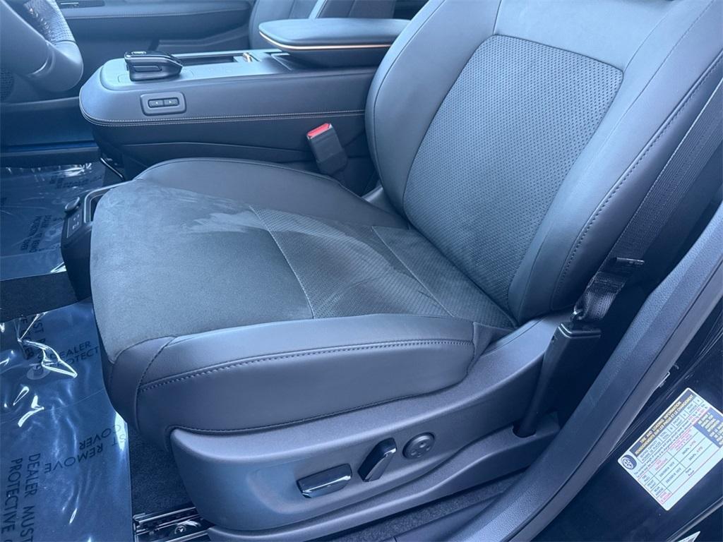 new 2025 Nissan ARIYA car, priced at $45,505