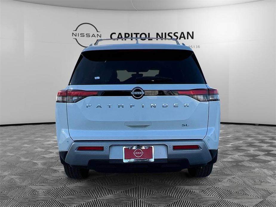 new 2024 Nissan Pathfinder car, priced at $43,925