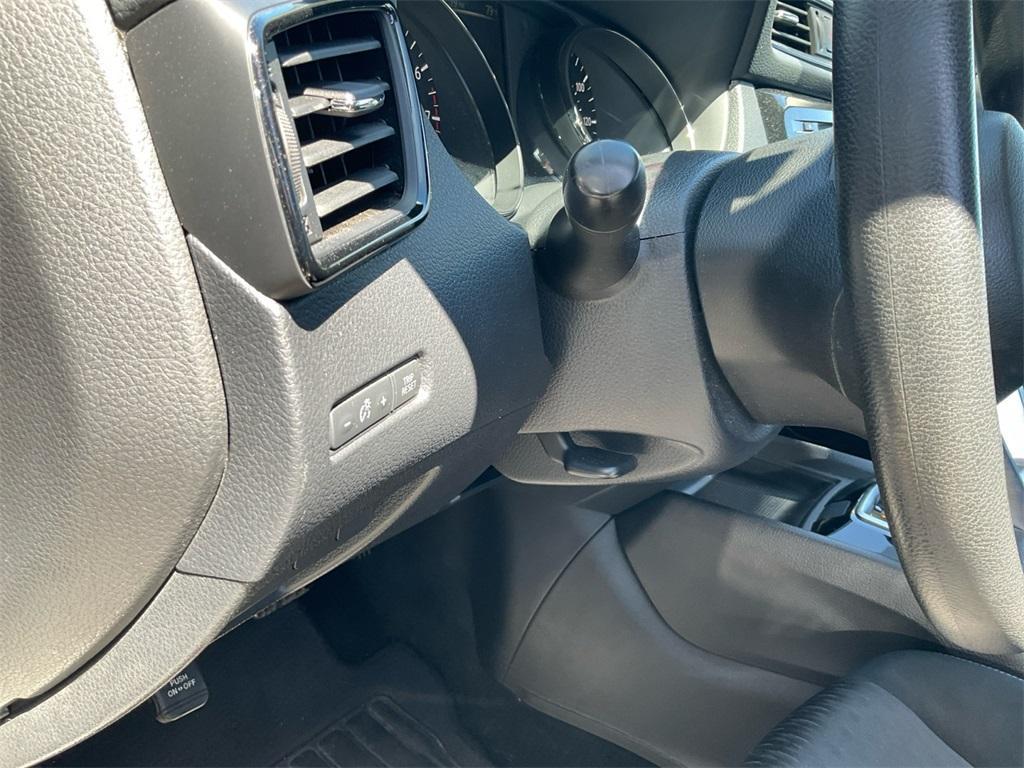 used 2017 Nissan Rogue car, priced at $10,995
