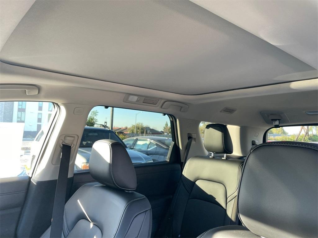 new 2025 Nissan Pathfinder car, priced at $49,025