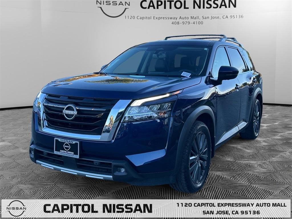 used 2022 Nissan Pathfinder car, priced at $25,500