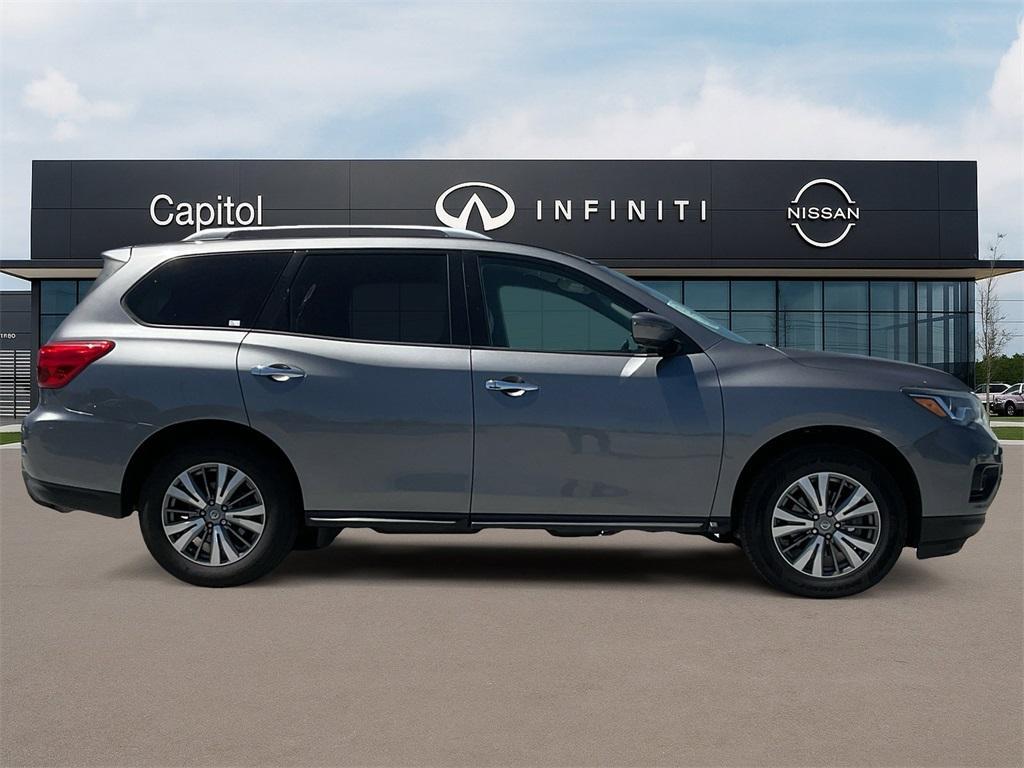 used 2020 Nissan Pathfinder car