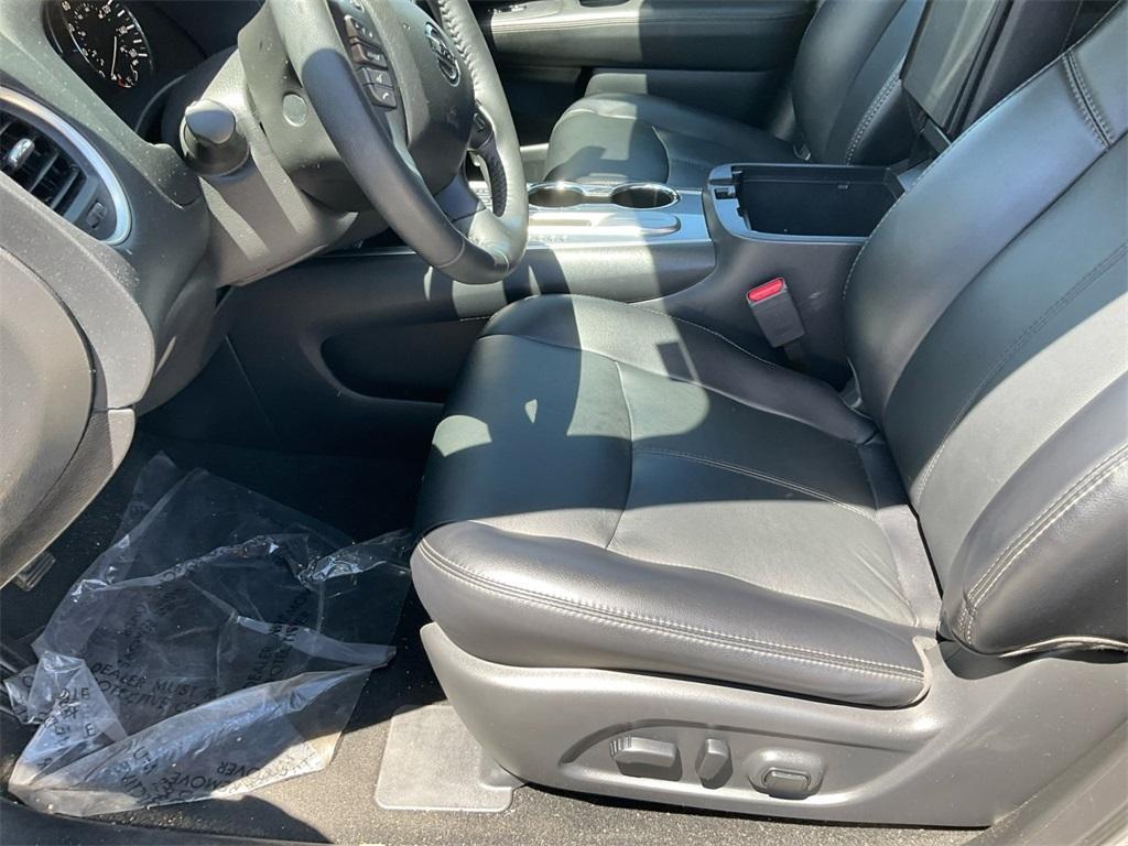 used 2020 Nissan Pathfinder car
