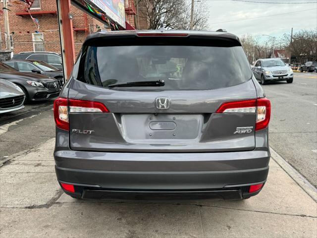 used 2021 Honda Pilot car, priced at $27,995