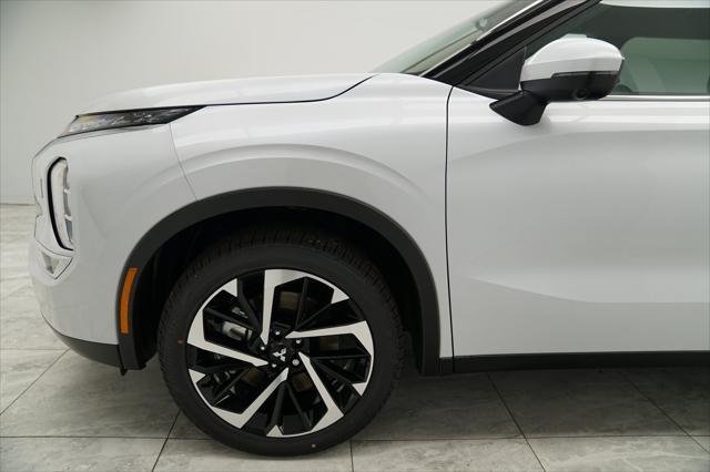 used 2024 Mitsubishi Outlander car, priced at $34,900