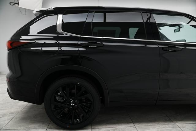 new 2024 Mitsubishi Outlander car, priced at $38,100