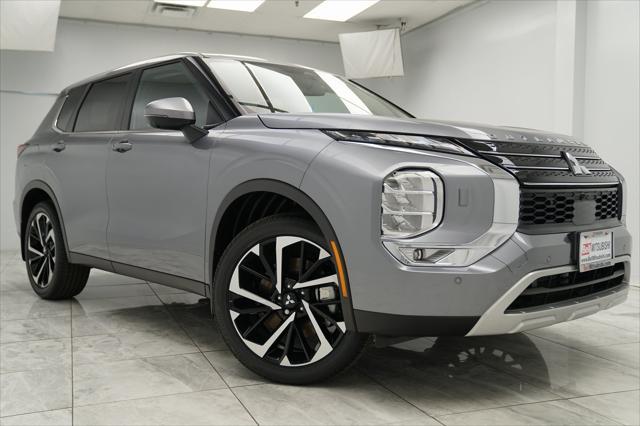 used 2024 Mitsubishi Outlander car, priced at $28,900