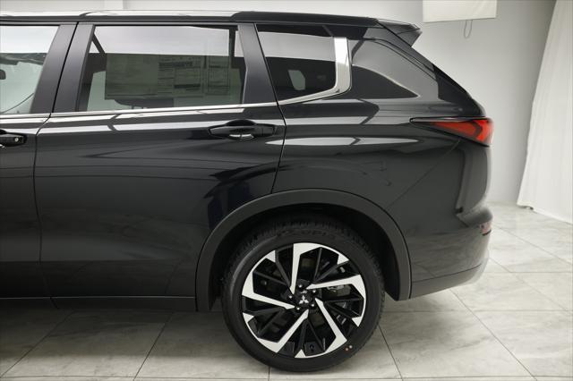 new 2024 Mitsubishi Outlander car, priced at $36,015