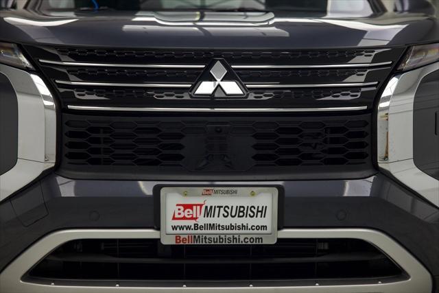 new 2024 Mitsubishi Outlander car, priced at $42,325