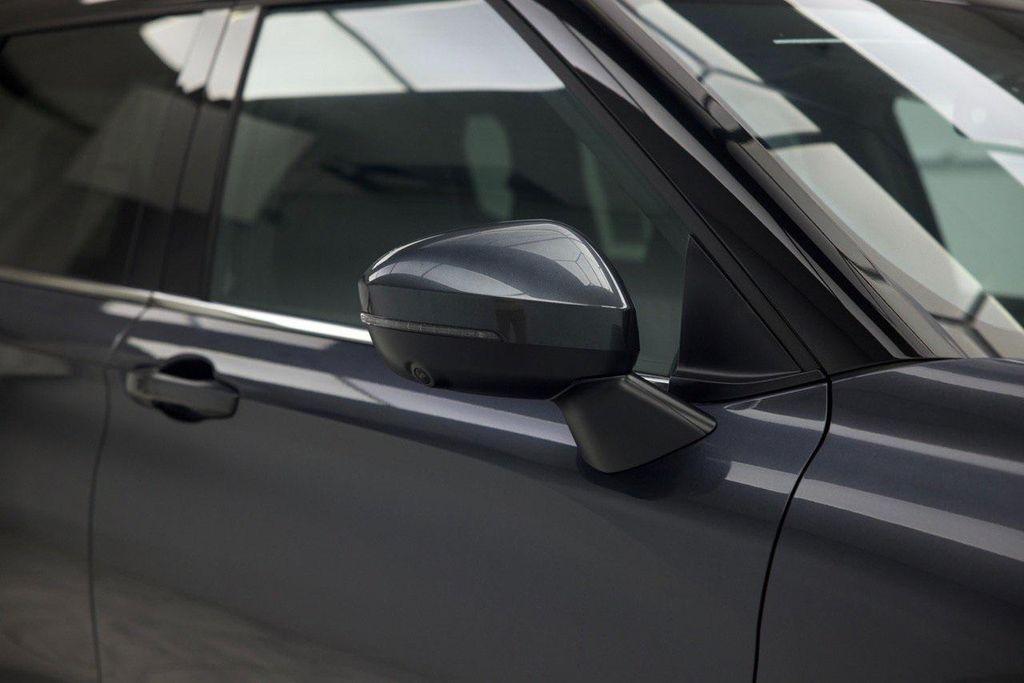 used 2024 Mitsubishi Outlander car, priced at $31,900