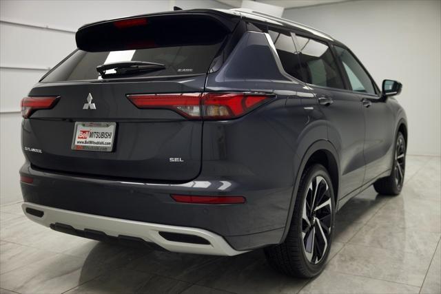 new 2024 Mitsubishi Outlander car, priced at $42,325