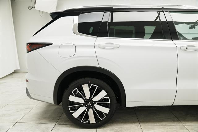 new 2025 Mitsubishi Outlander car, priced at $45,725