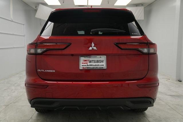 used 2024 Mitsubishi Outlander car, priced at $27,600