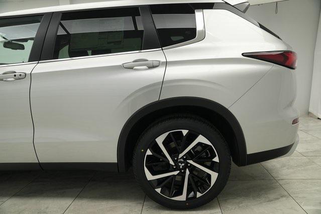 used 2024 Mitsubishi Outlander car, priced at $26,900