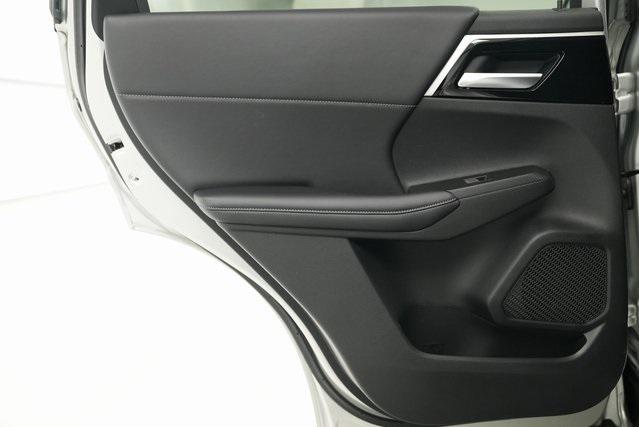 used 2024 Mitsubishi Outlander car, priced at $26,900