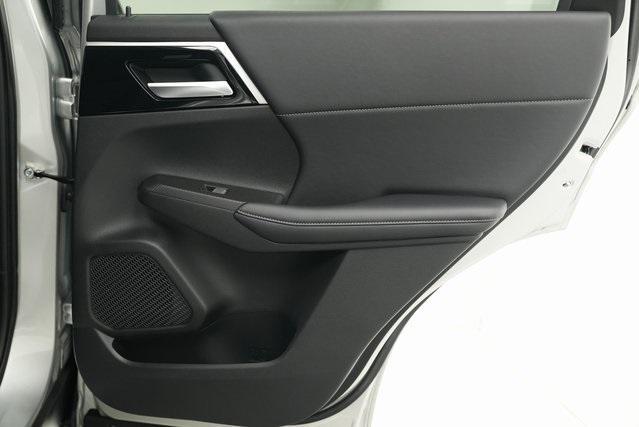 used 2024 Mitsubishi Outlander car, priced at $26,900