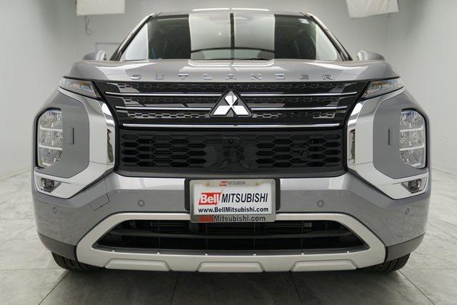 new 2024 Mitsubishi Outlander car, priced at $35,875