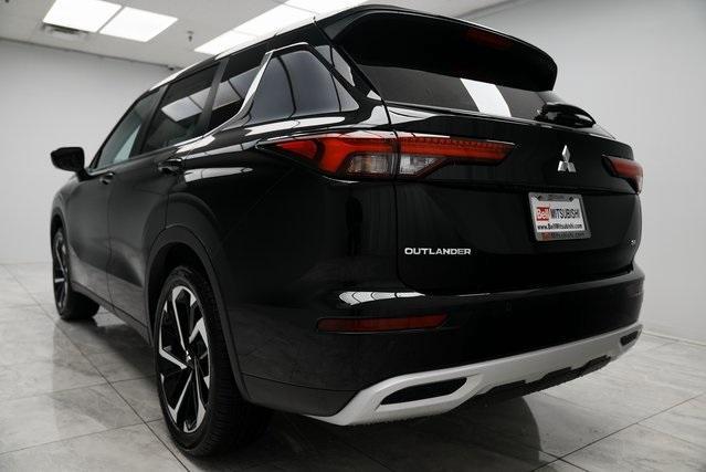 new 2024 Mitsubishi Outlander car, priced at $37,740