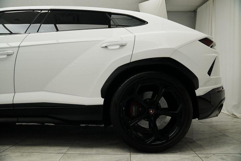 used 2022 Lamborghini Urus car, priced at $199,900