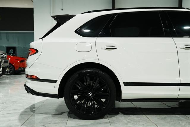 used 2022 Bentley Bentayga car, priced at $169,995