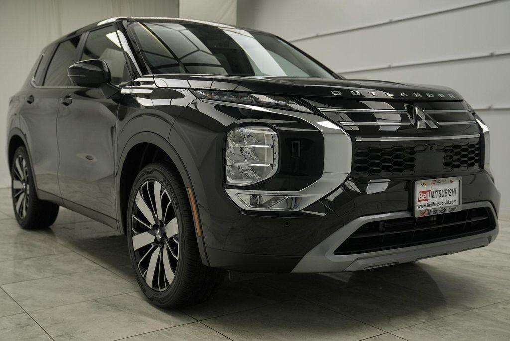 new 2025 Mitsubishi Outlander car, priced at $37,160
